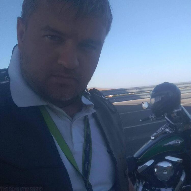  ,   Nicckk, 44 ,     
