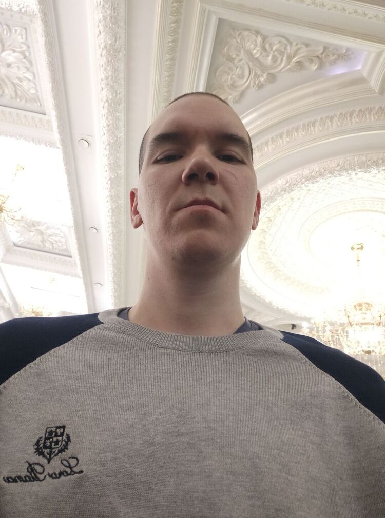  32947193  , 28 ,    