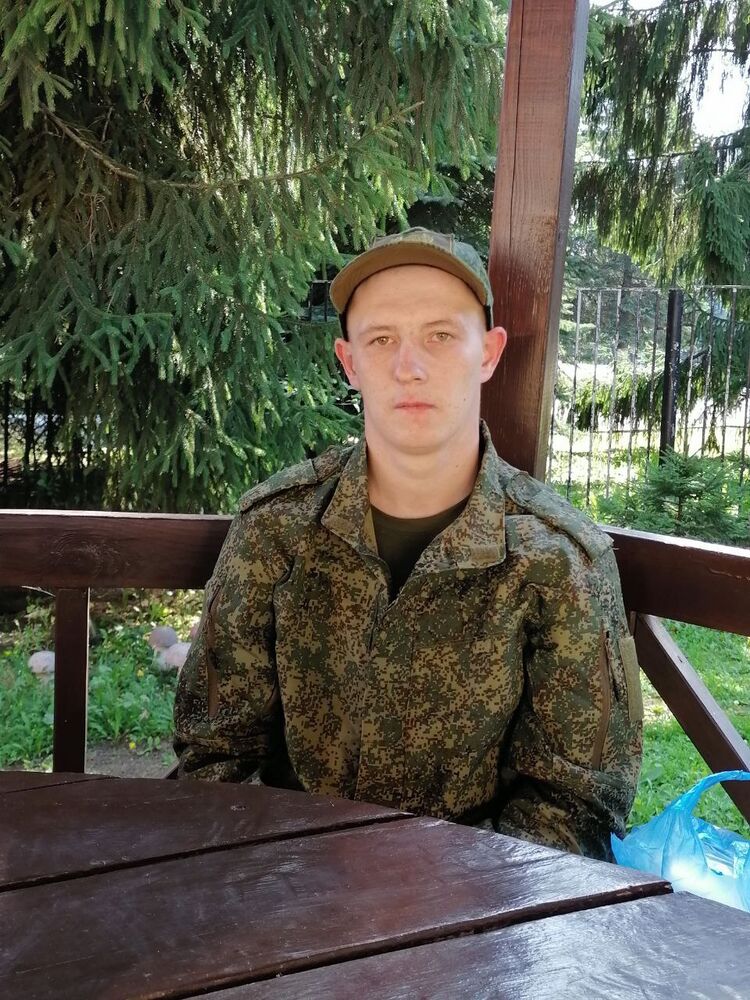  53425543  Vlad, 26 ,     