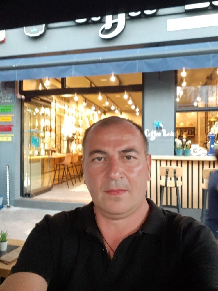  17583573  Davit, 45 ,    