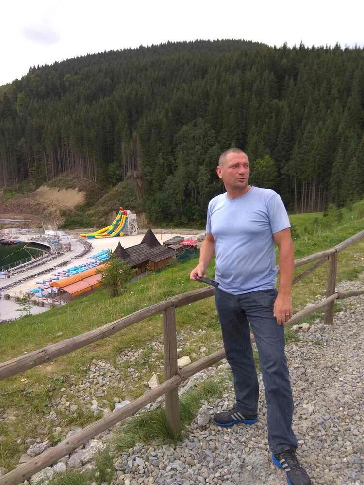  ,   Sergei, 46 ,   ,   , c 