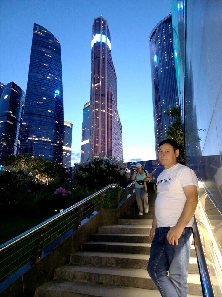  ,   Shuhrat, 39 ,   ,   
