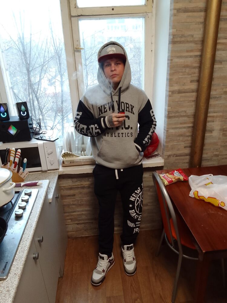 ���������� ������, ���� ������� Yuni, 37 ���, ������������ ��� ������, ����� � ���������