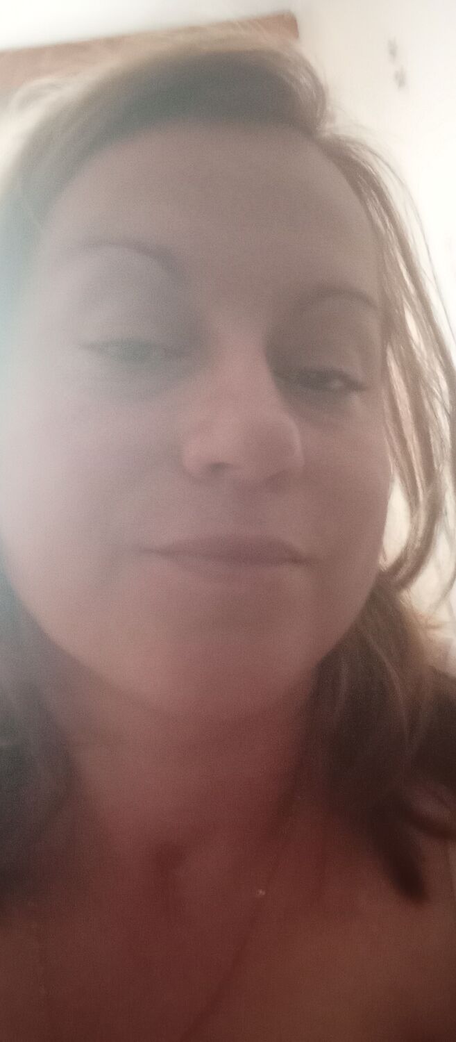  36624603  Pepi, 43 ,    