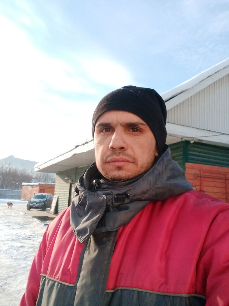 ���� 40407663 ������� ��������, 33 ����, ���� ���������� � �����������