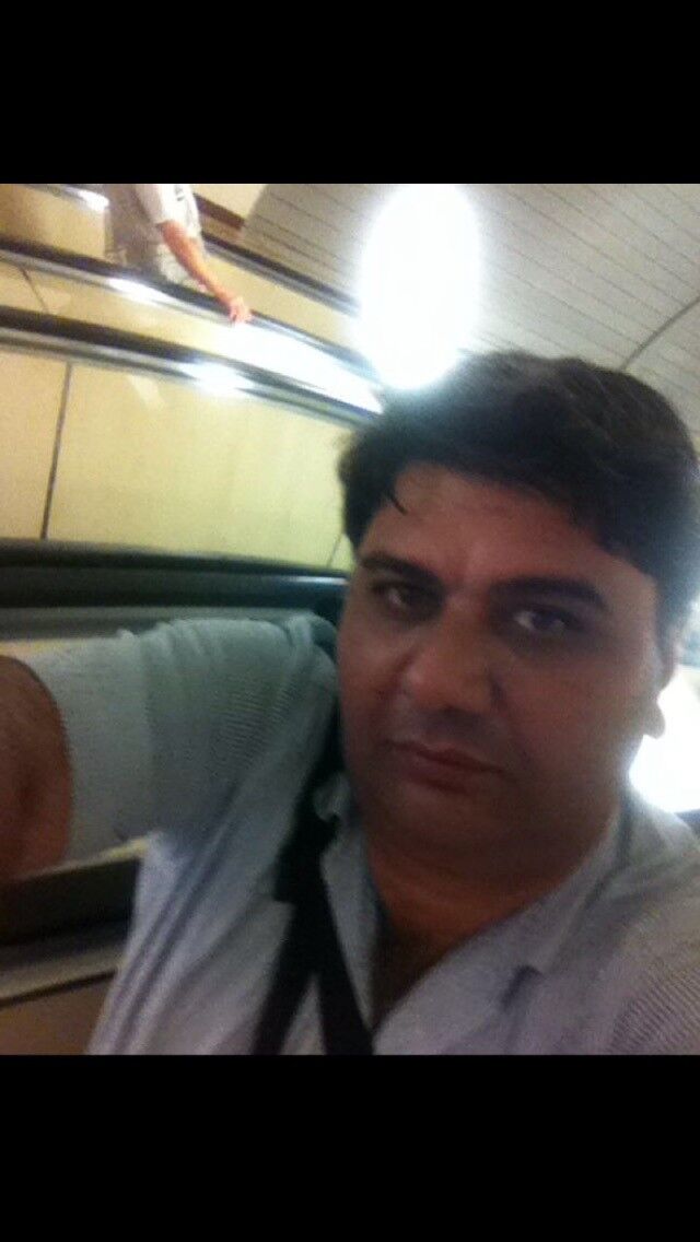  19370643  Aleksandros, 54 ,    