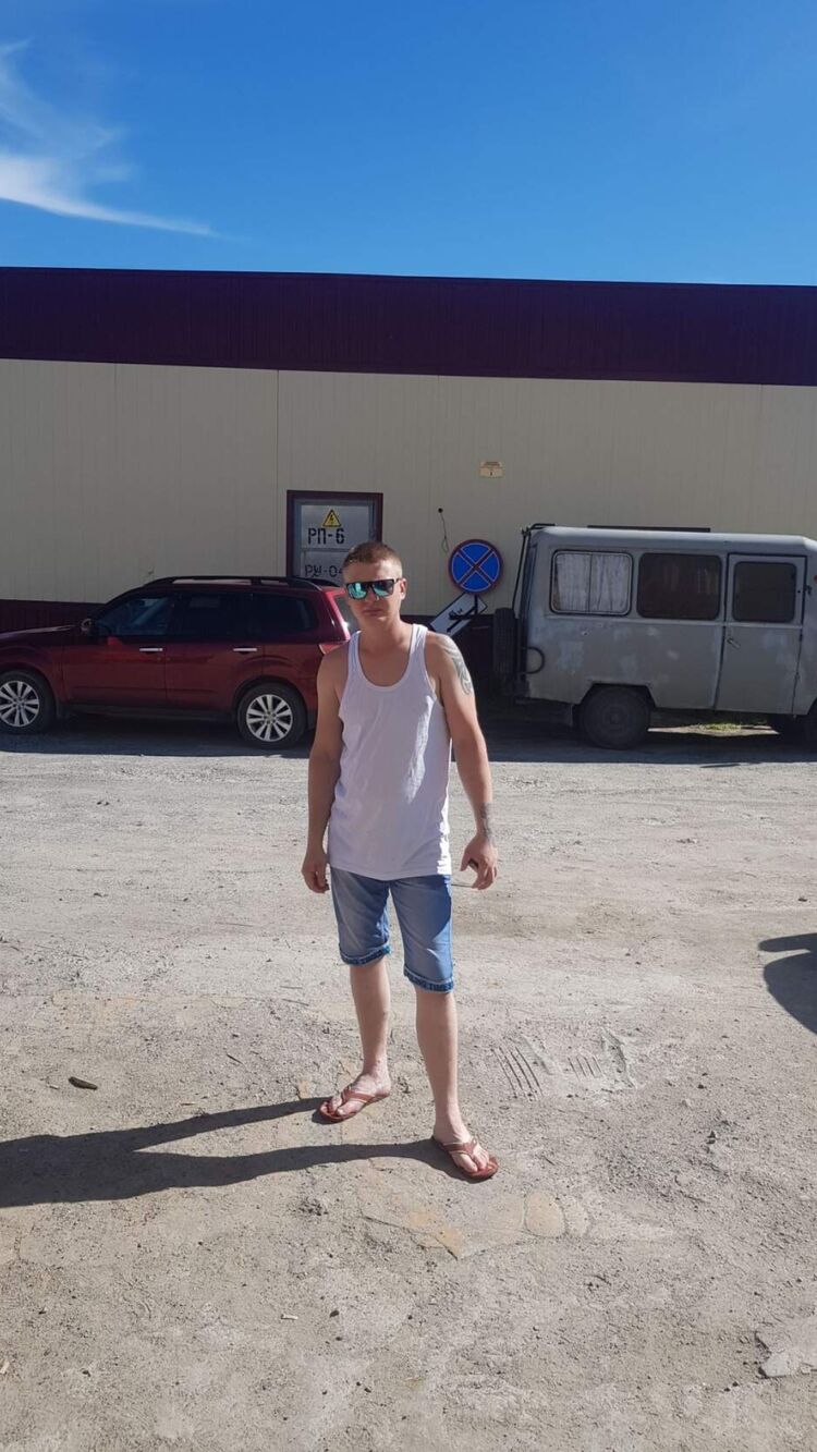  48031073  , 31 ,    