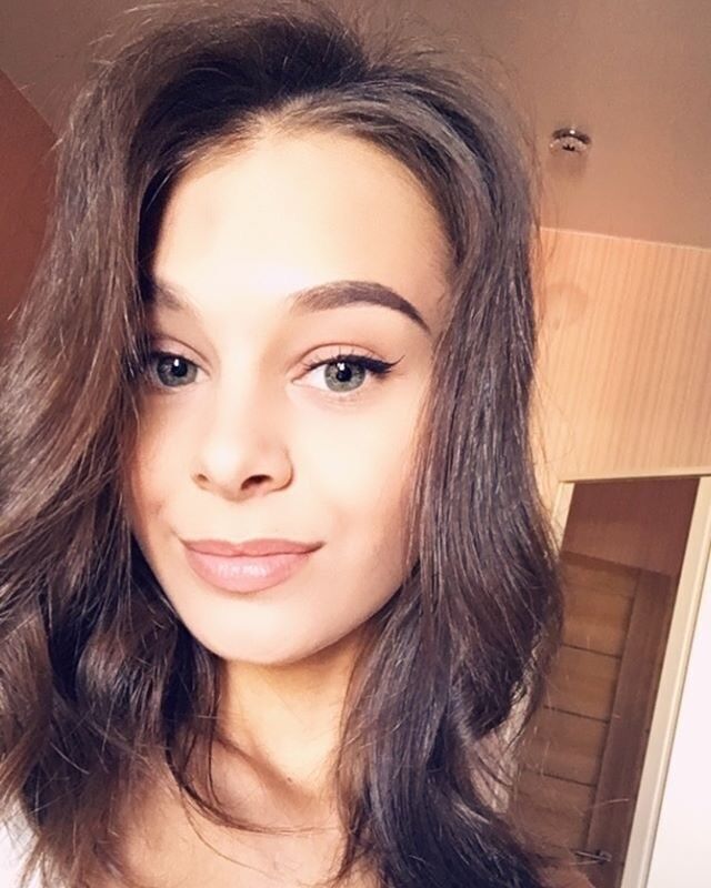  24405653  , 27 ,    