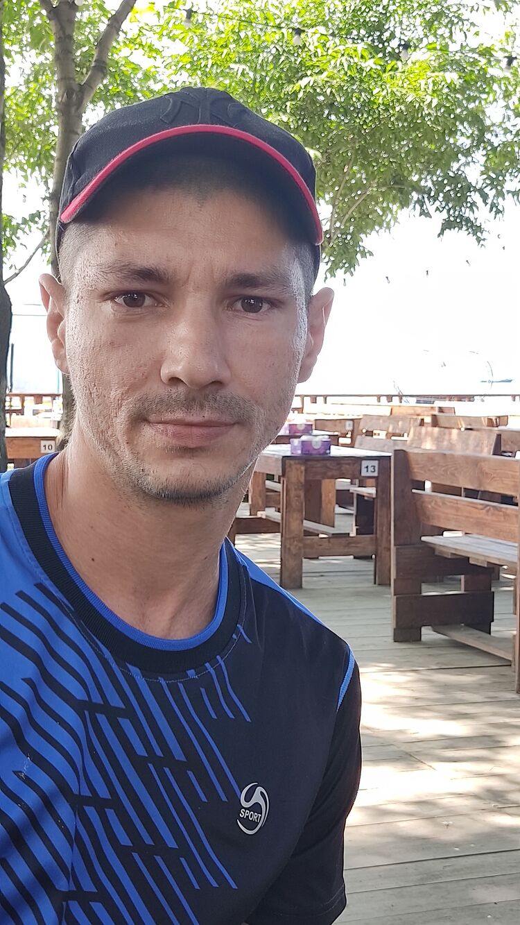  ,   Misha, 38 ,   ,   