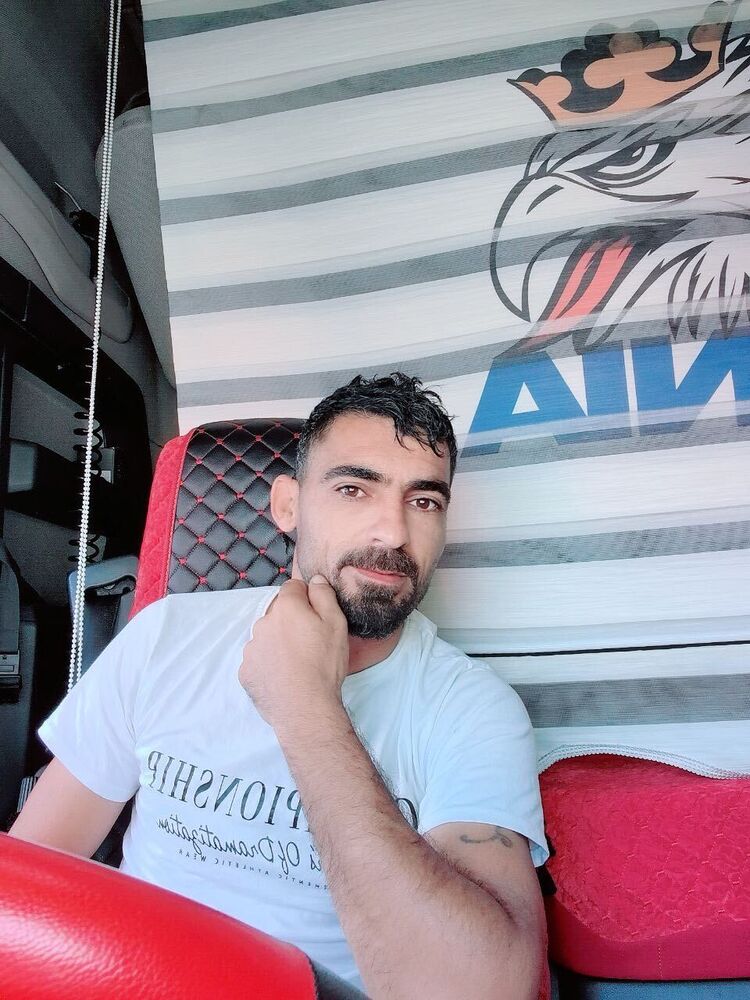  Cesme,   Ozgur, 37 ,   ,   