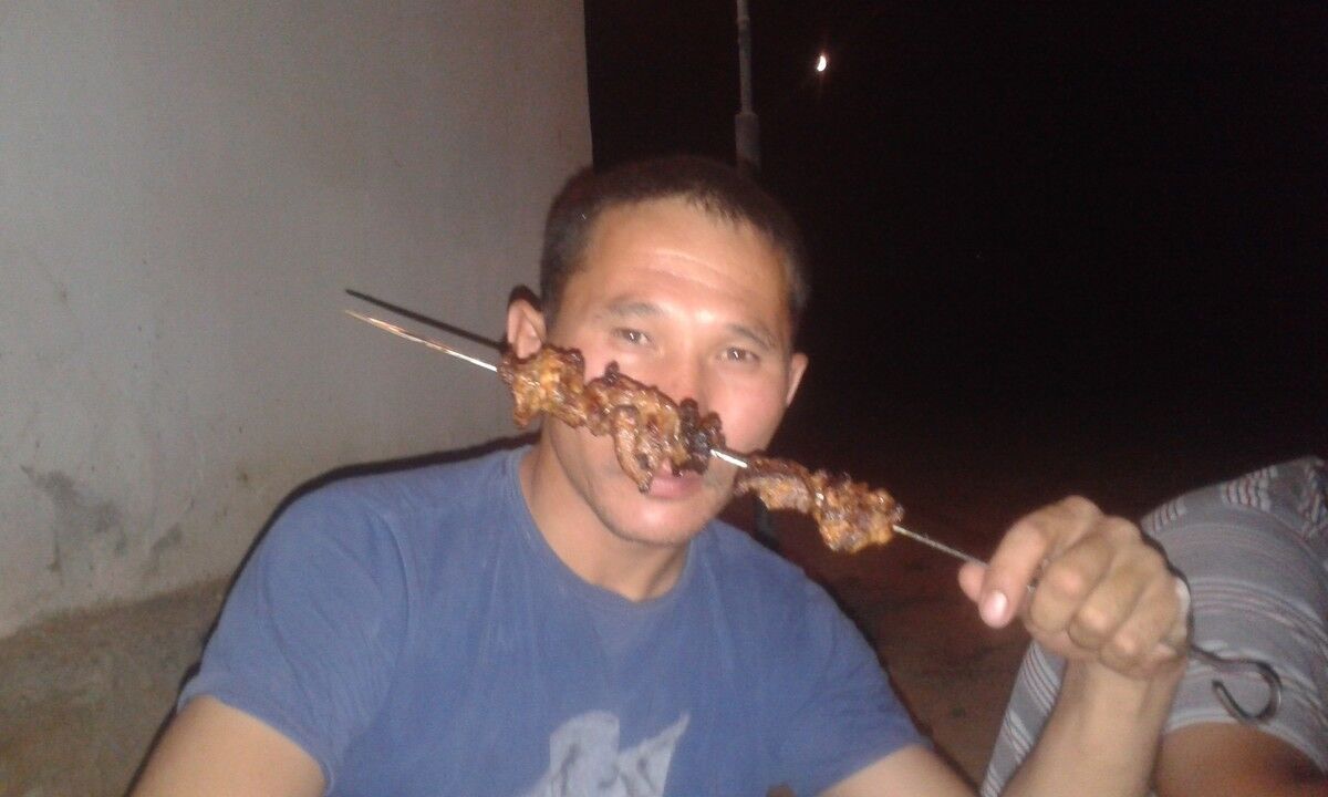  6154733  NURIK, 41 ,    