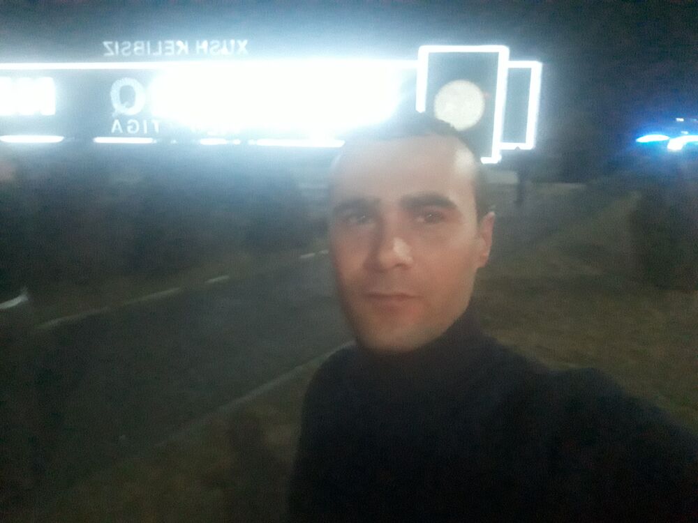  ,   Rahmatjon, 34 ,   ,   