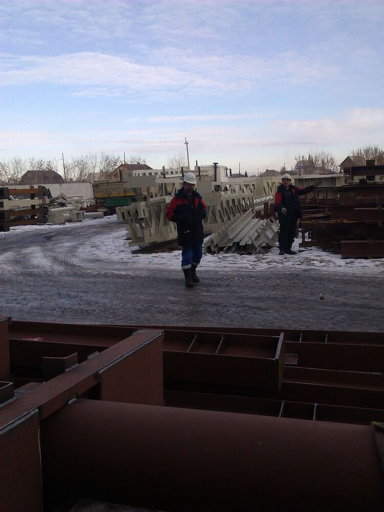 5199903  Zoran, 42 ,    