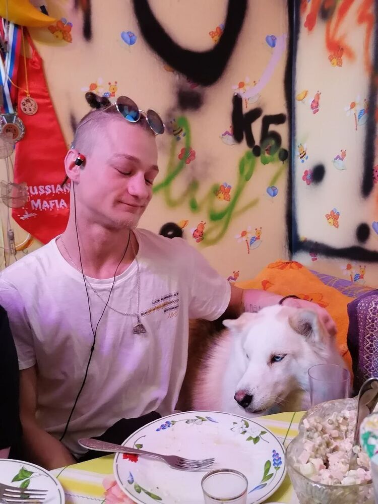  -,   , 24 ,   ,   