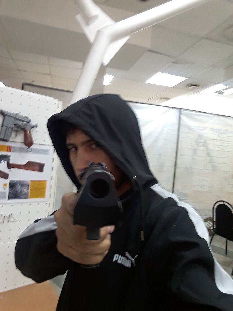  29125463  Dragon, 28 ,    