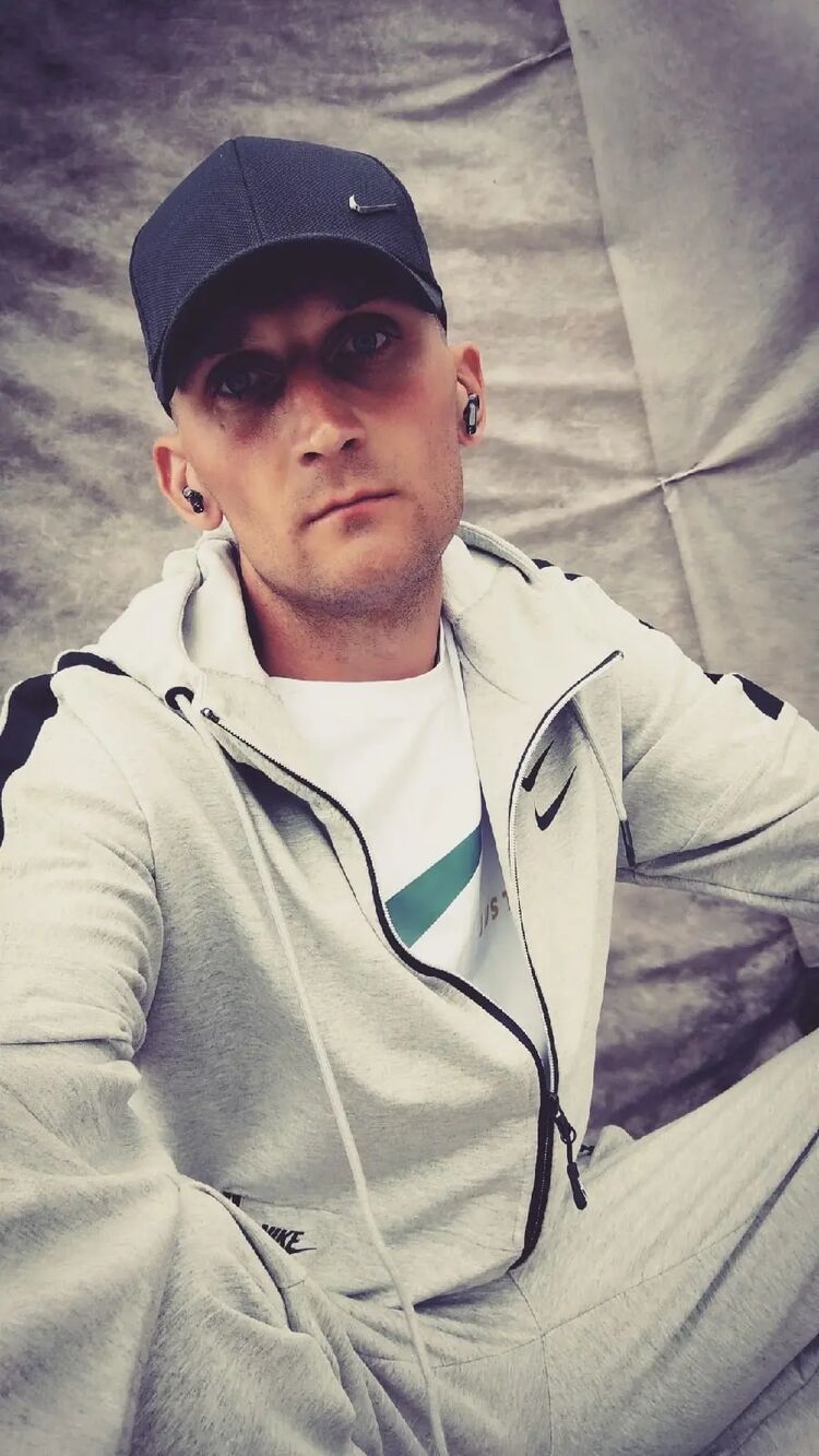  ,   , 32 ,   c 