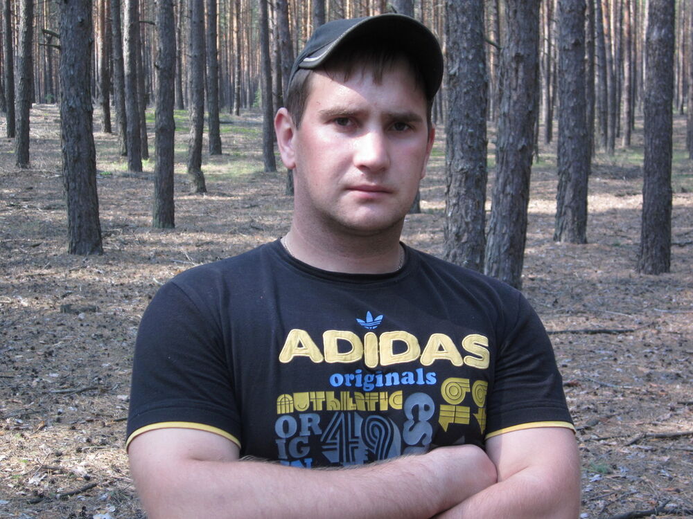  9875943  Vasya, 37 ,    