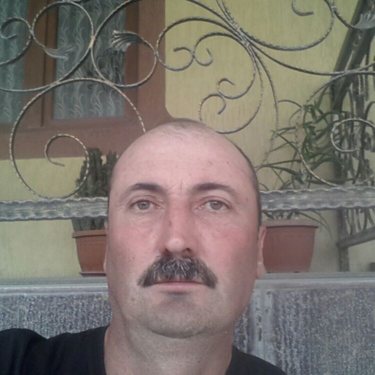  21042443  Juraboy, 54 ,    
