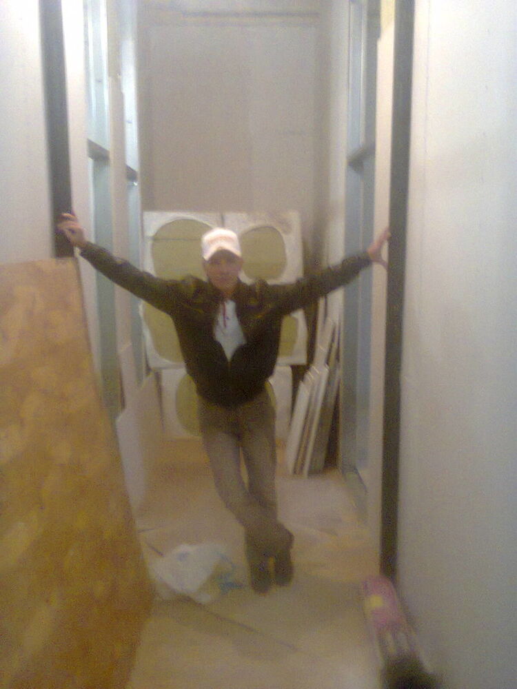  4717183  Oleg, 61 ,    