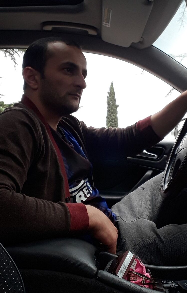  ,   Irakli, 40 ,   