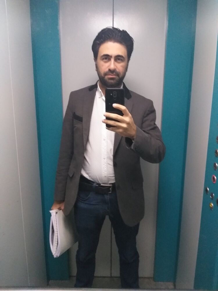  ,   Lion, 36 ,   ,   , c 