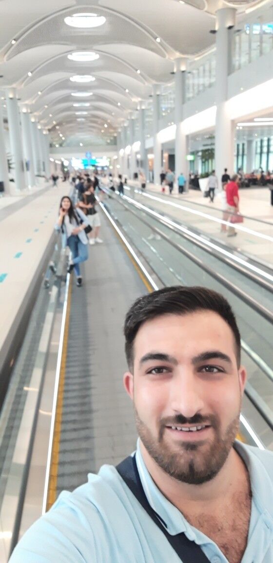  18034923  Hakan, 32 ,    