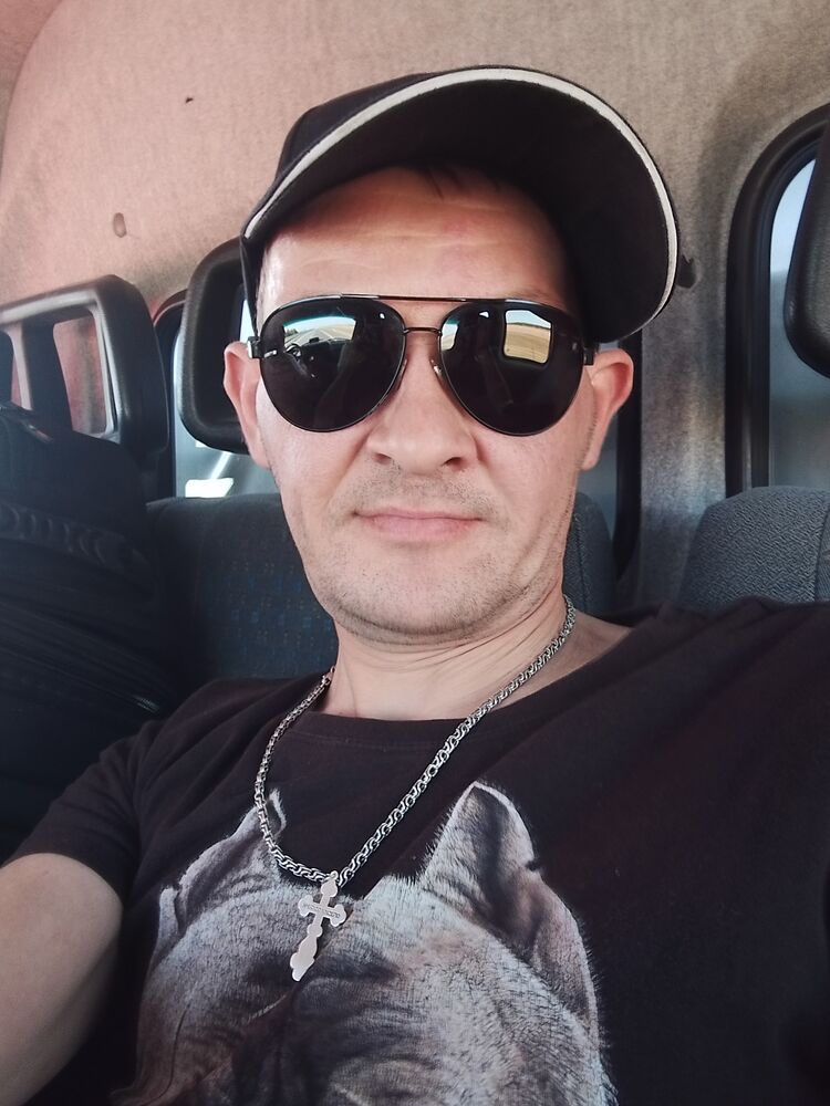  38323293  Aleksandr, 39 ,    