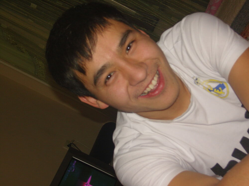  4251203  Marcel, 35 ,    