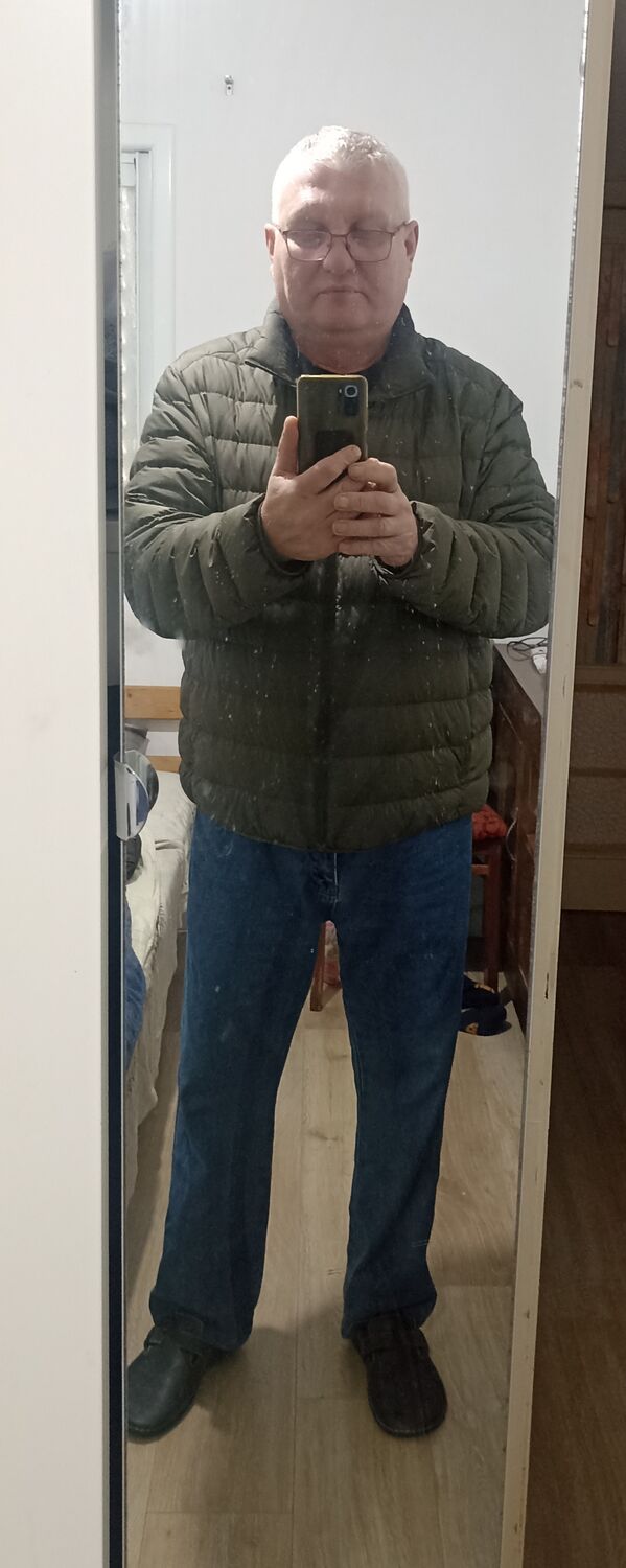  49887943  , 62 ,    -