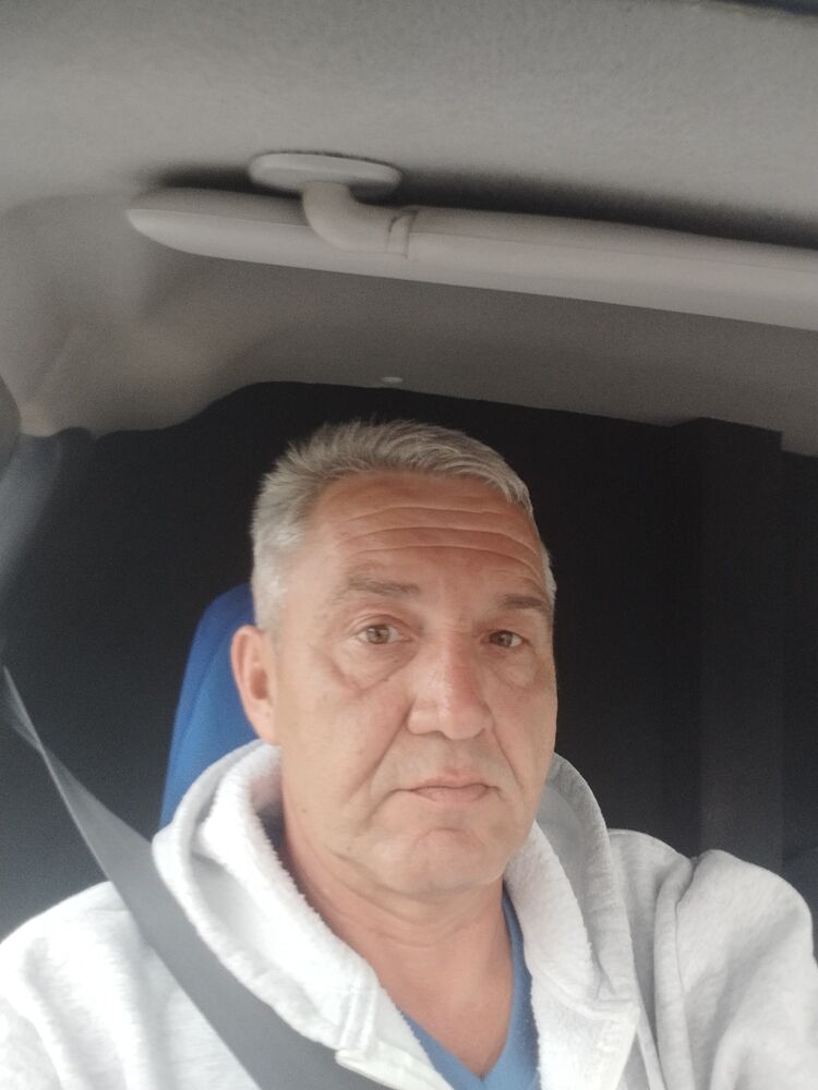  46187373  , 51 ,    