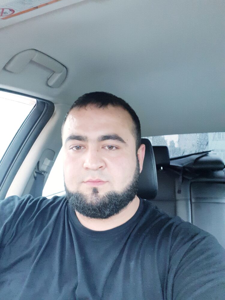 23706433  AMIR, 31 ,    
