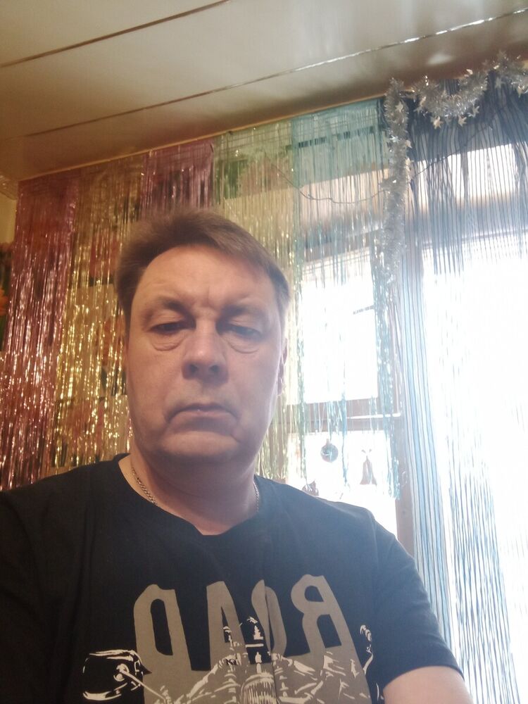  22098623  , 48 ,    