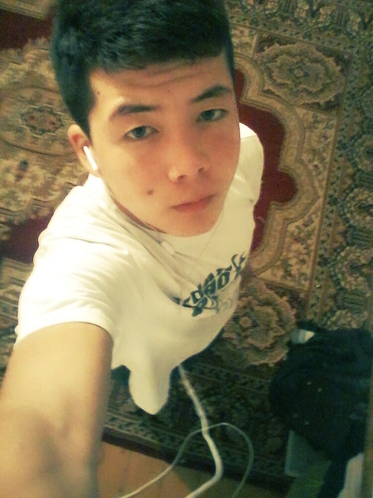  6085573  Myktybek, 30 ,    