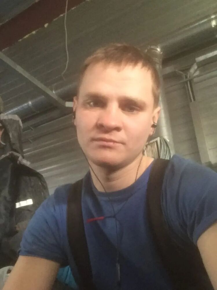  41898683  Ruslan, 33 ,     