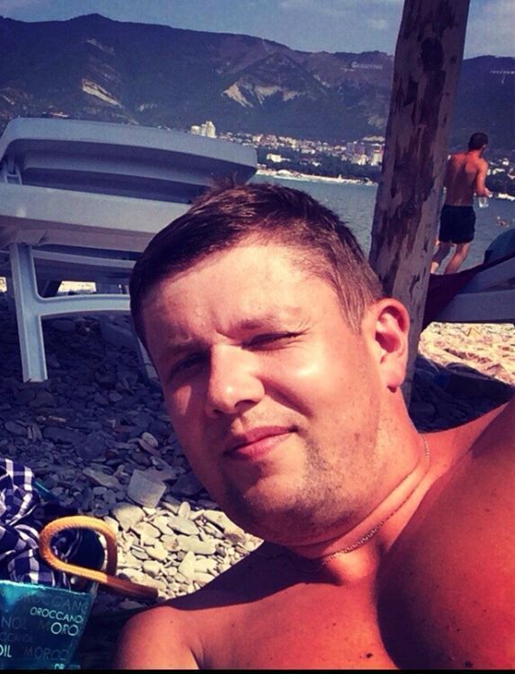  43465693  Andrew, 39 ,    -