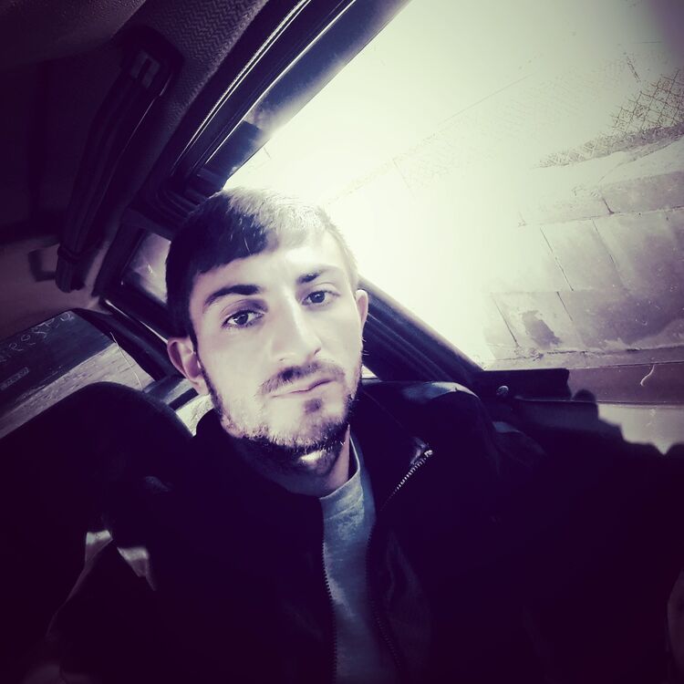  ,   Seroj, 27 ,   ,   