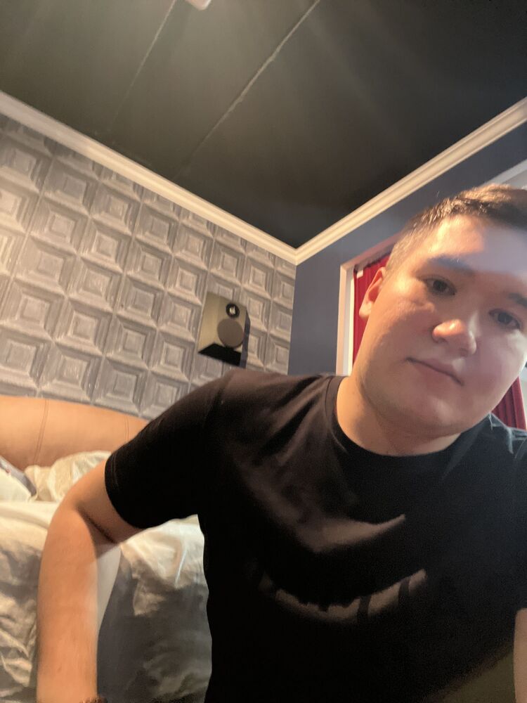  ,   Ruslan, 25 ,   ,   