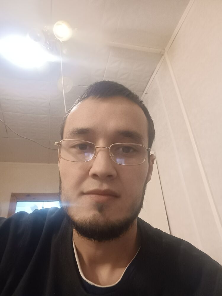  50111973  Avazbek, 28 ,    