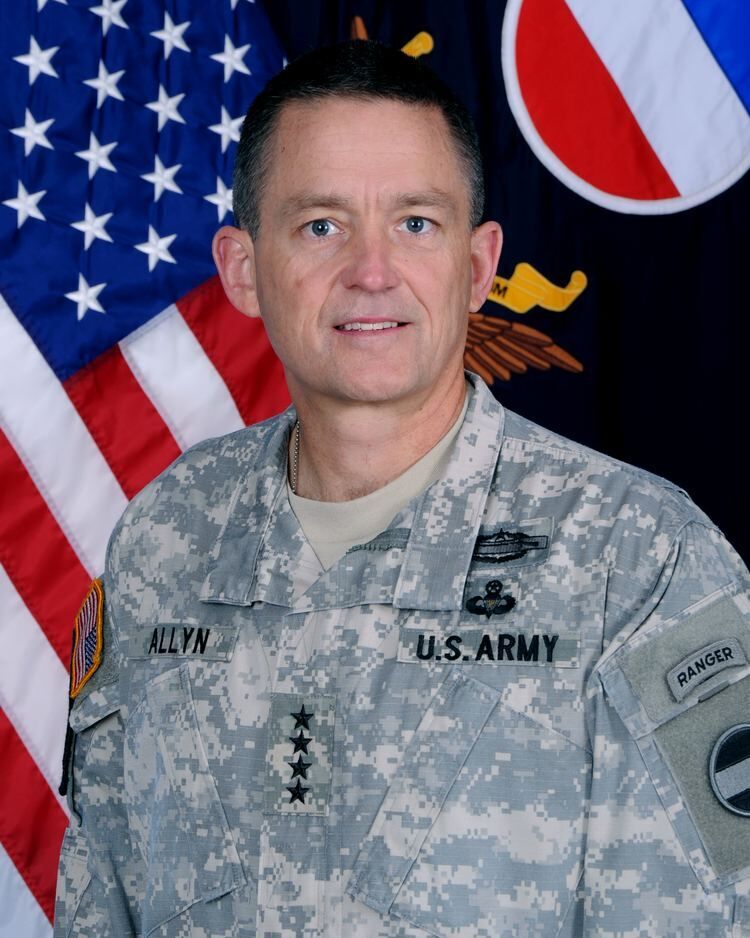  25616143  Mark Daivid, 62 ,    Apex