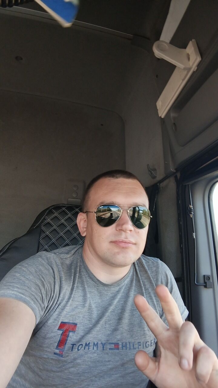  47708363  , 33 ,    