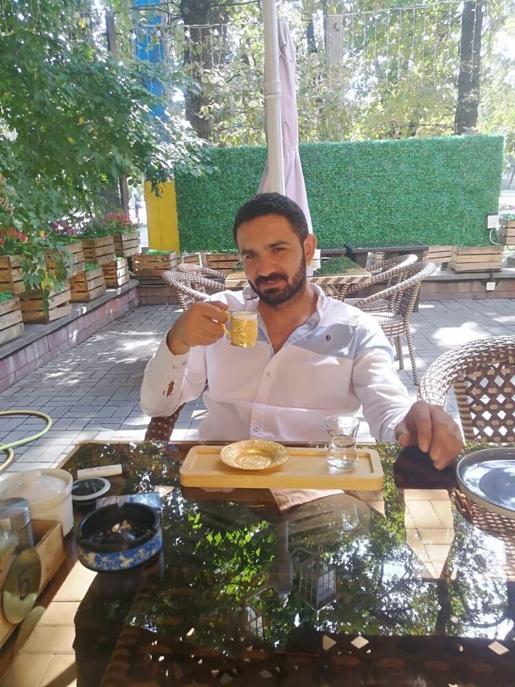  42177733  Hasan, 34 ,    