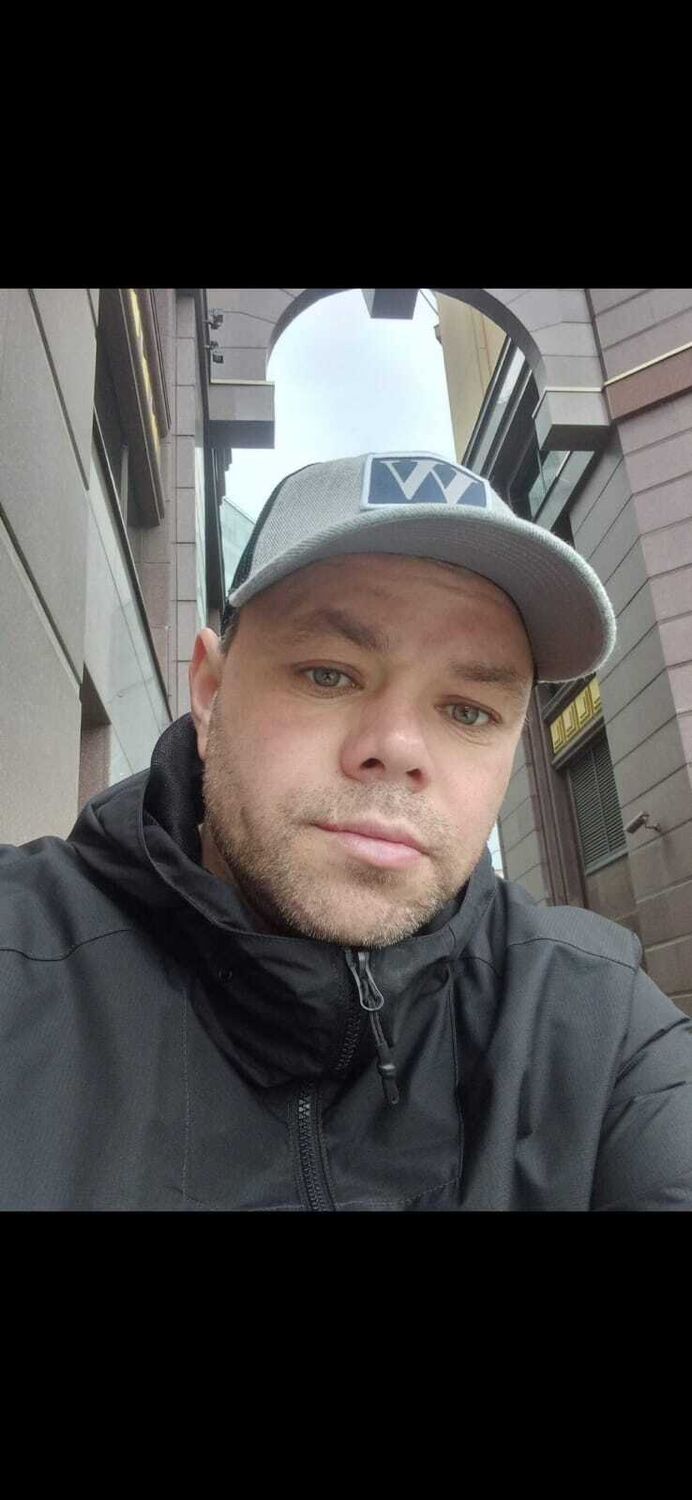 37303753  , 45 ,    