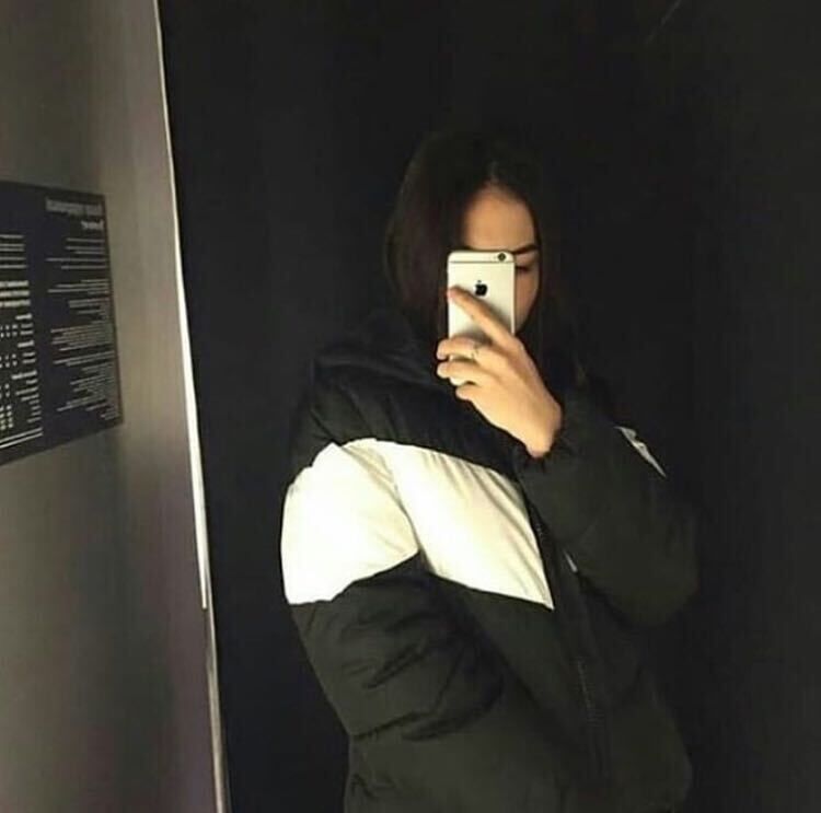  ,   Aiana, 23 ,   ,   