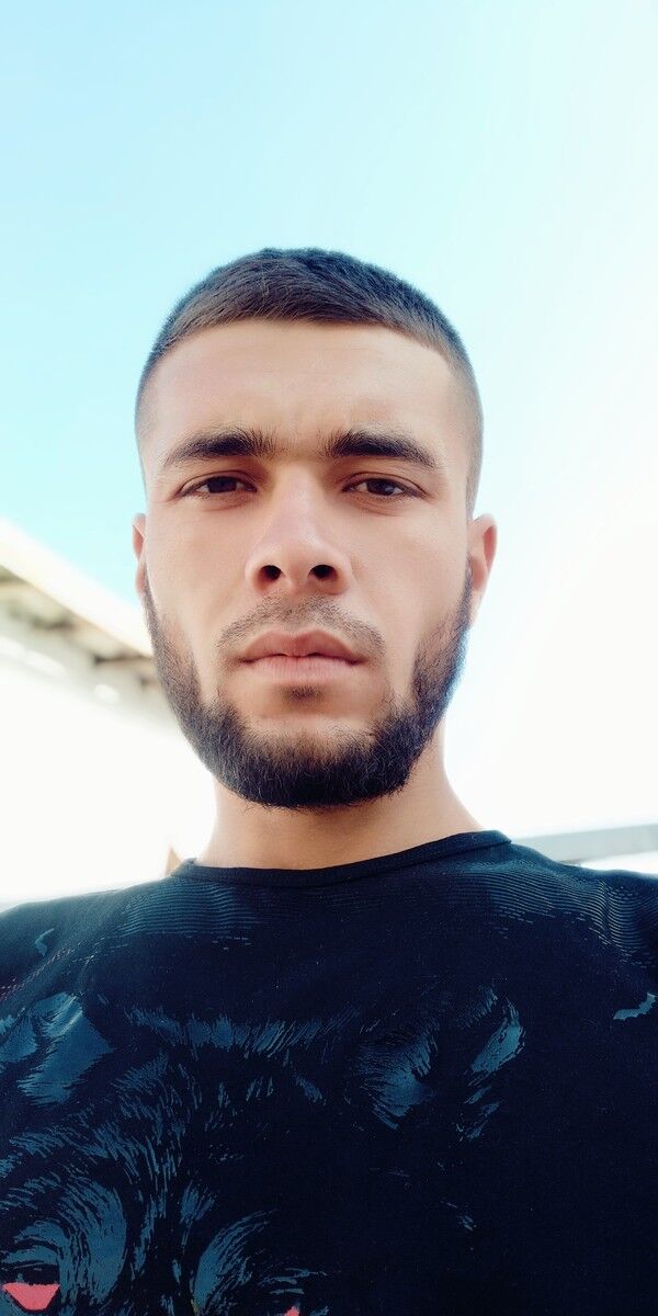  ,   Dostonbek, 29 ,   ,   , c 