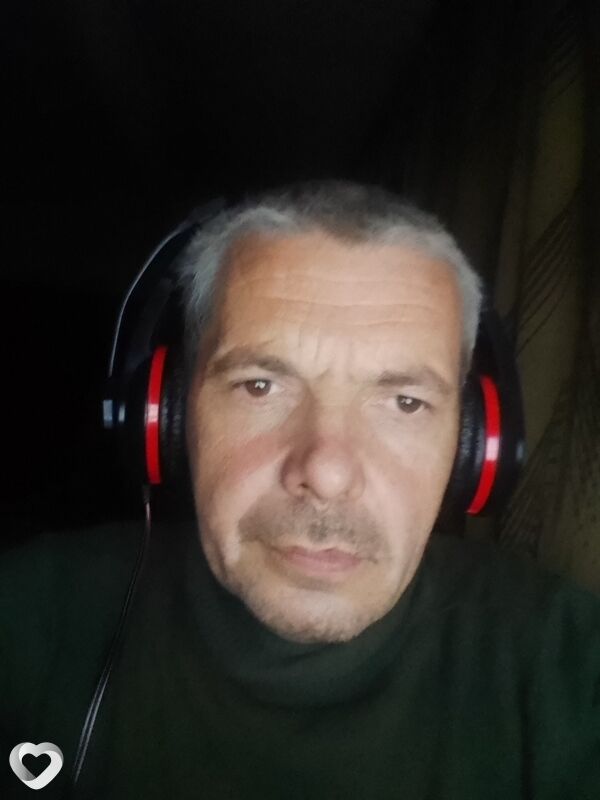  51758973  , 45 ,    