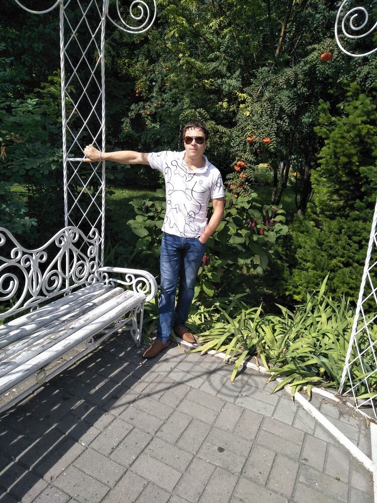  10849083  , 37 ,    -