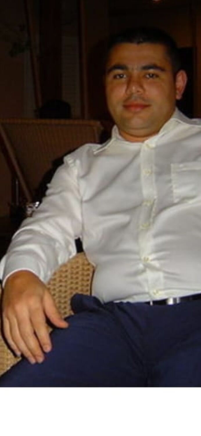  ,   AZAR, 48 ,     , c 