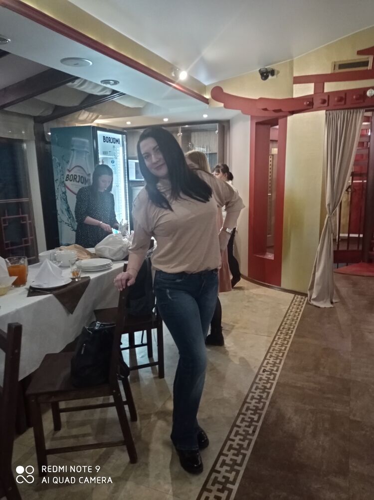  ,   Lada, 54 ,     , c 