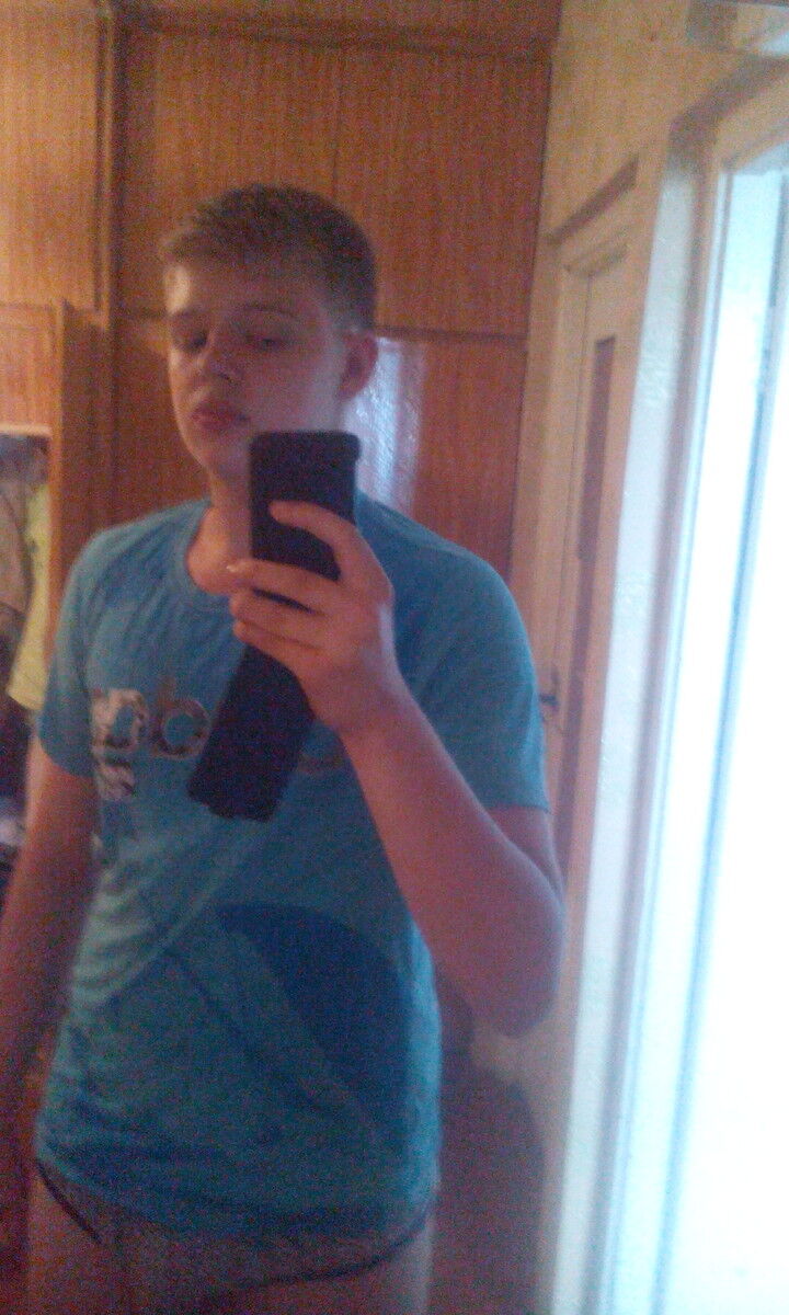  6418373  Alex, 28 ,    