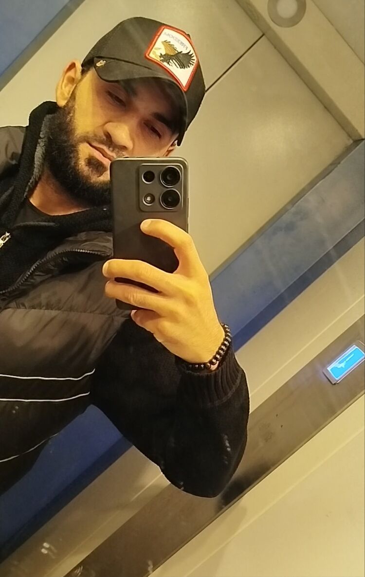  54588333  , 29 ,    -